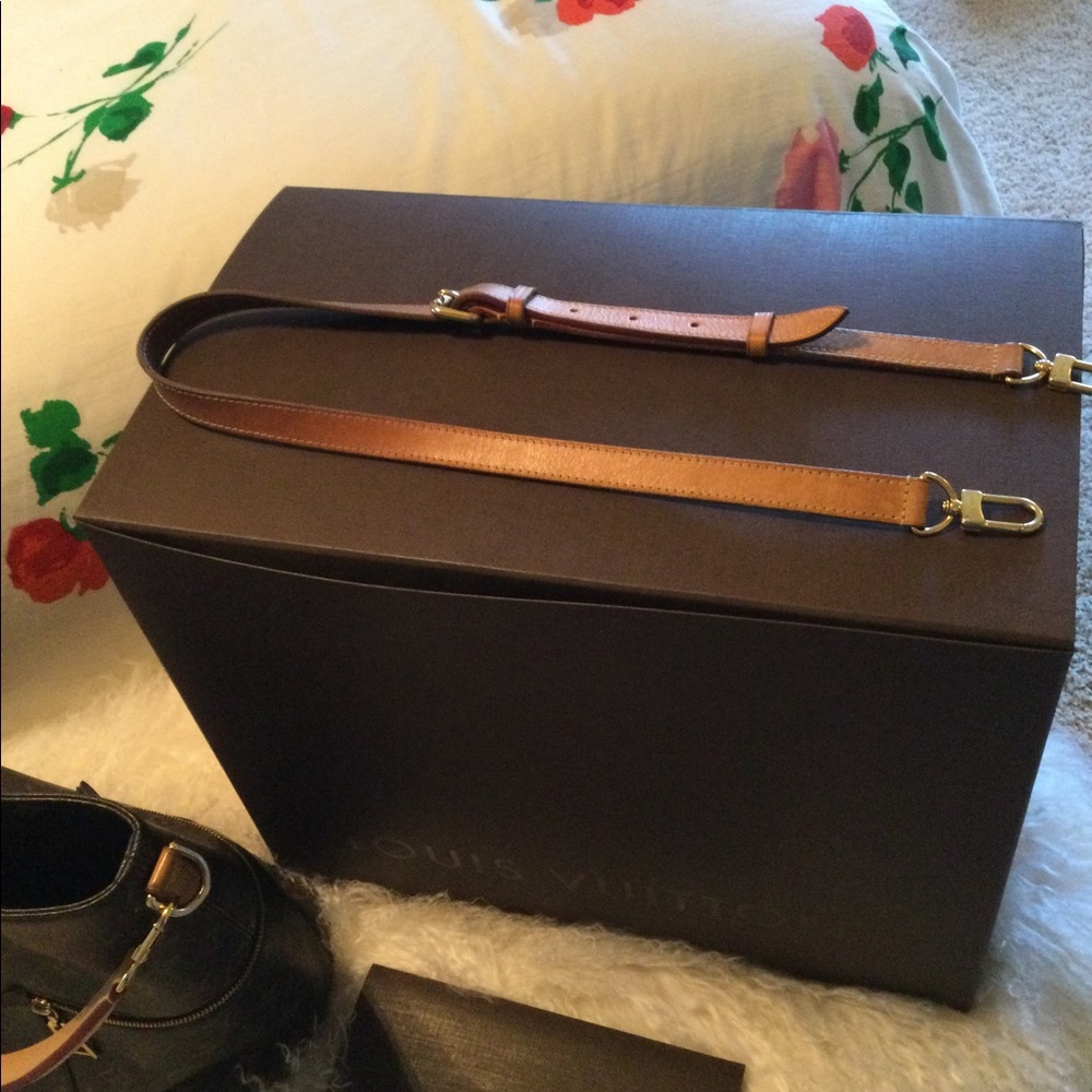 Louie Vuitton NOT FOR SALE…SOLD - Picture 9 of 13
